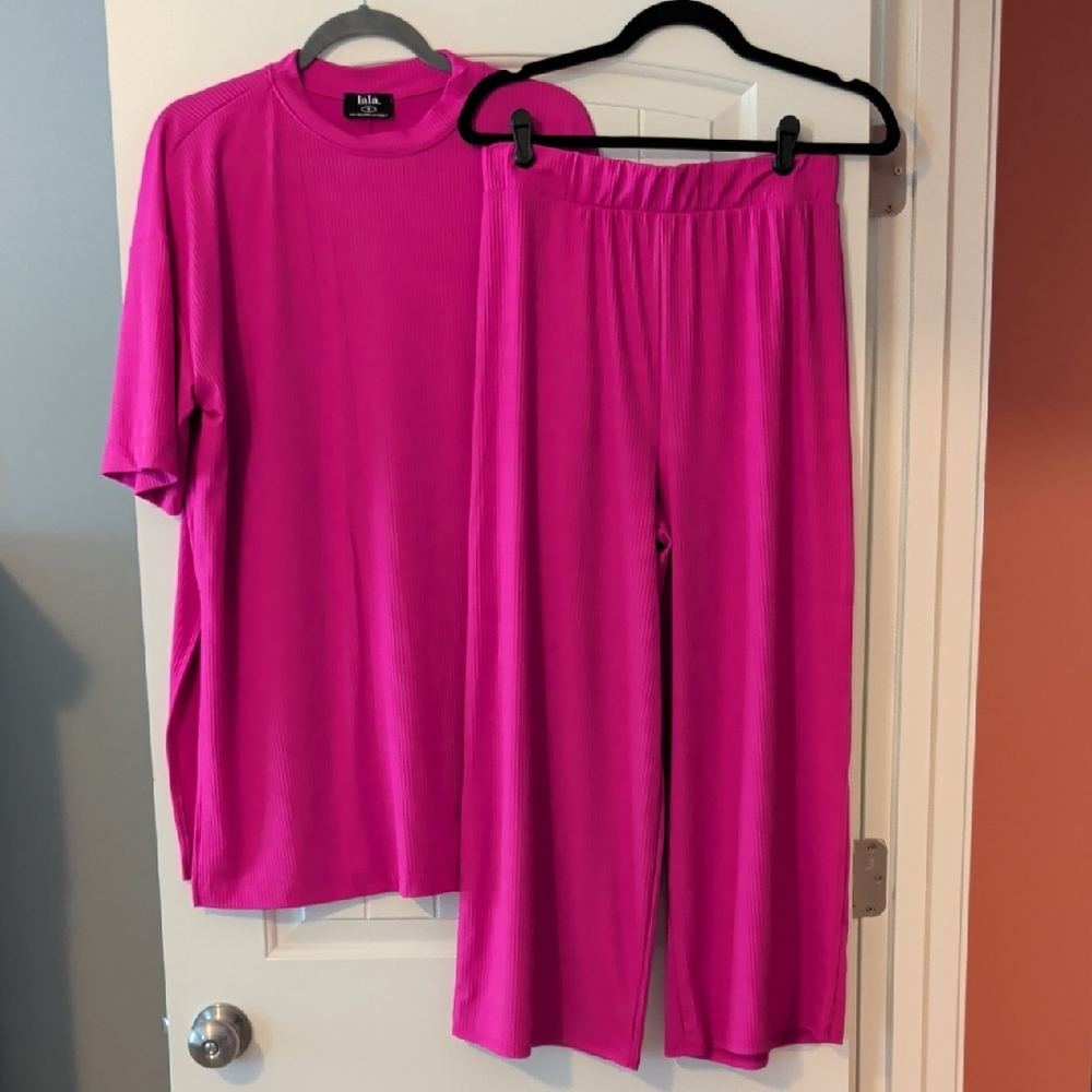 Dressed in LALA Bright Fuchsia Ribbed Lounge Set